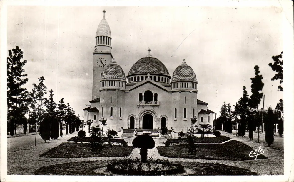 Igreja de São José — As Baixas-Pirineus — Edições Lardouilh, Irmãos, Toulouse - Frente