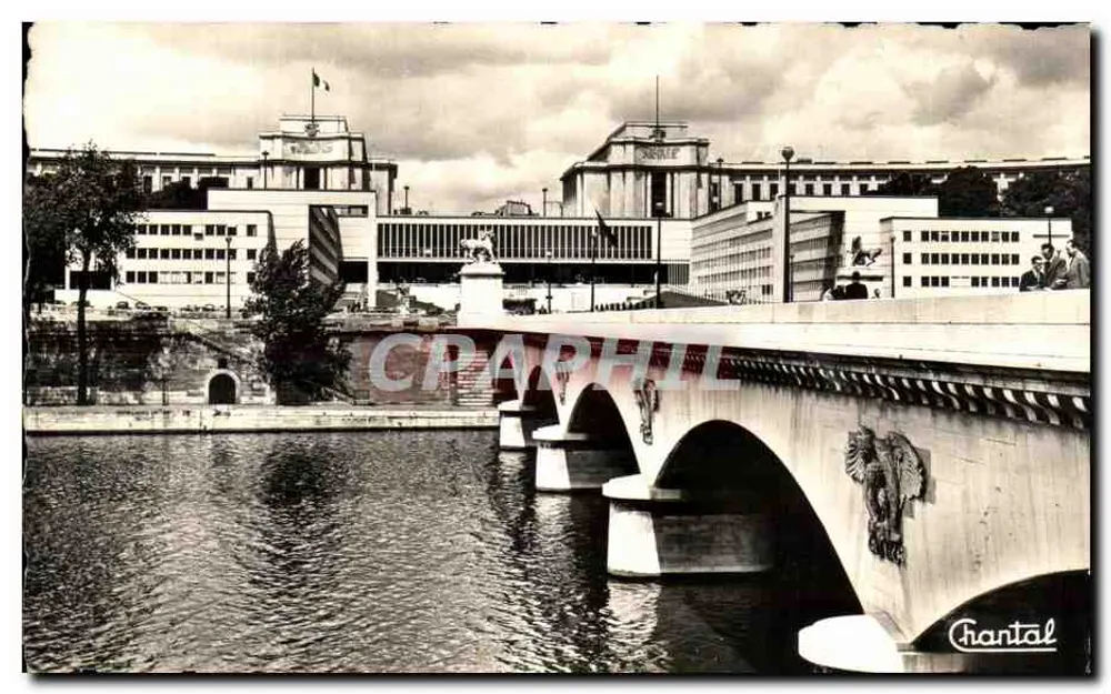Paris — Palais de Chaillot und Pont d'Iéna — Chantal - Vorderseite
