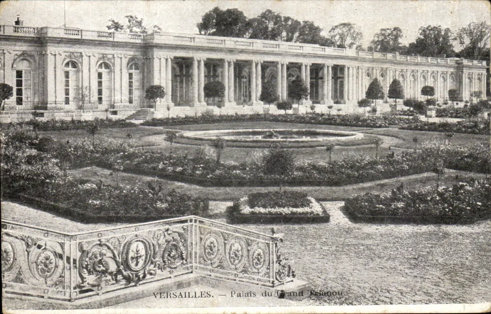 Versailles — Palácio do Grande Trianon - Frente
