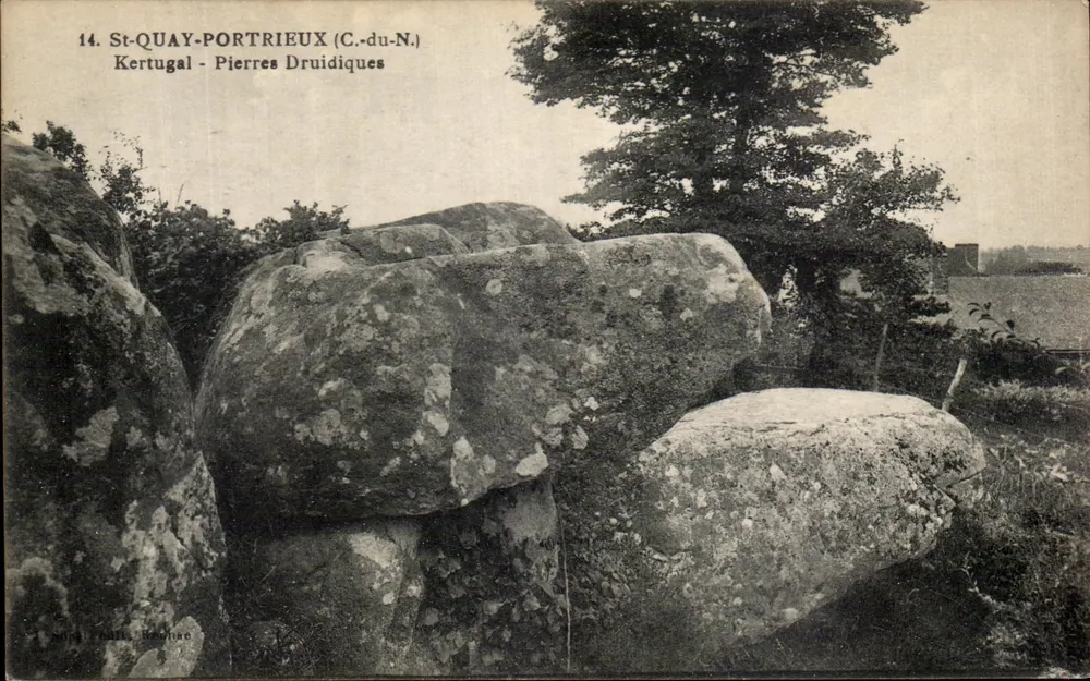 St-Quay-Portrieux (C.-du-N.) — Druidensteine — Sopra, Pault, Béhance - Vorderseite