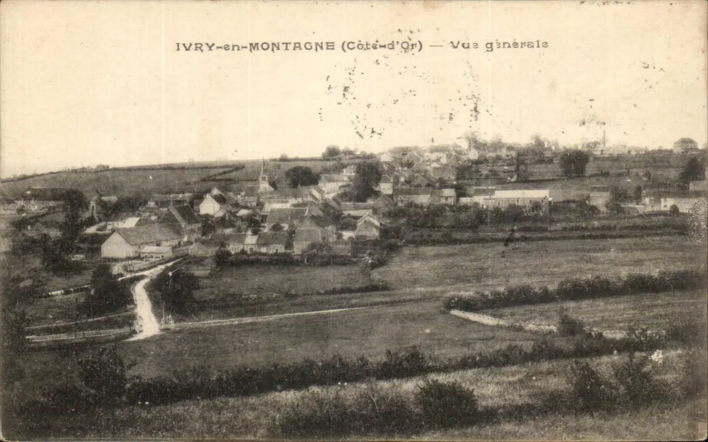 Ivry-en-Montagne (Côte-d'Or) — Vista general - Anverso