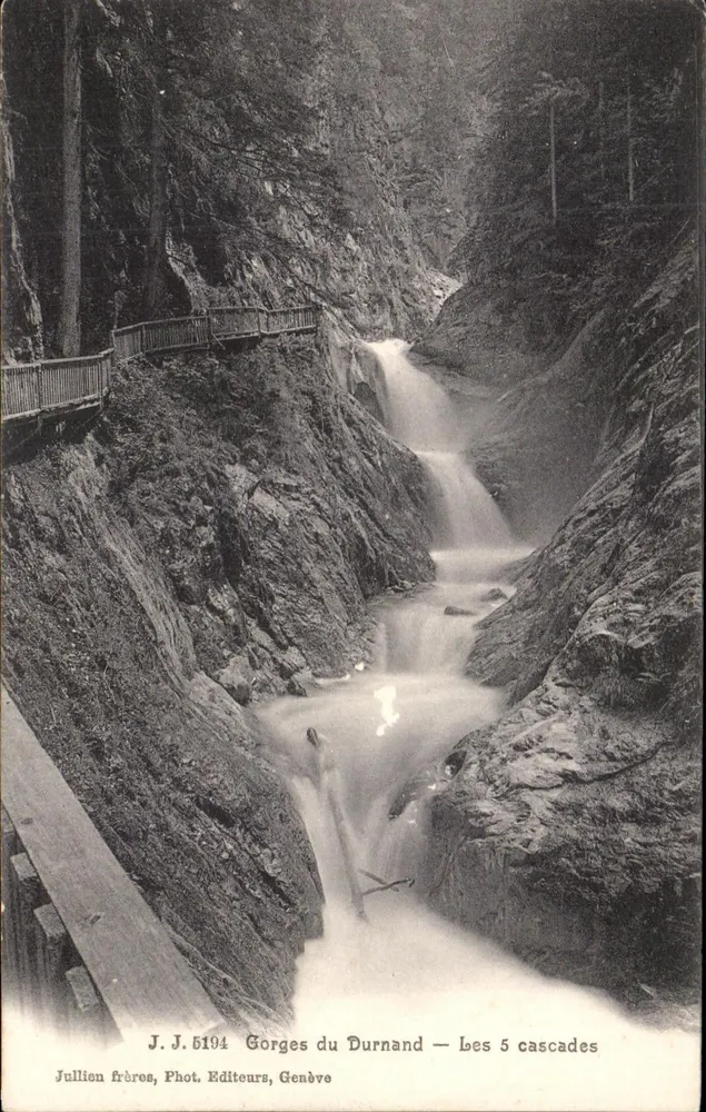 Gorges do Durnand — As 5 cachoeiras — Jullien frères, Fot. Editores, Genebra, n° J.J. 5194 - Frente