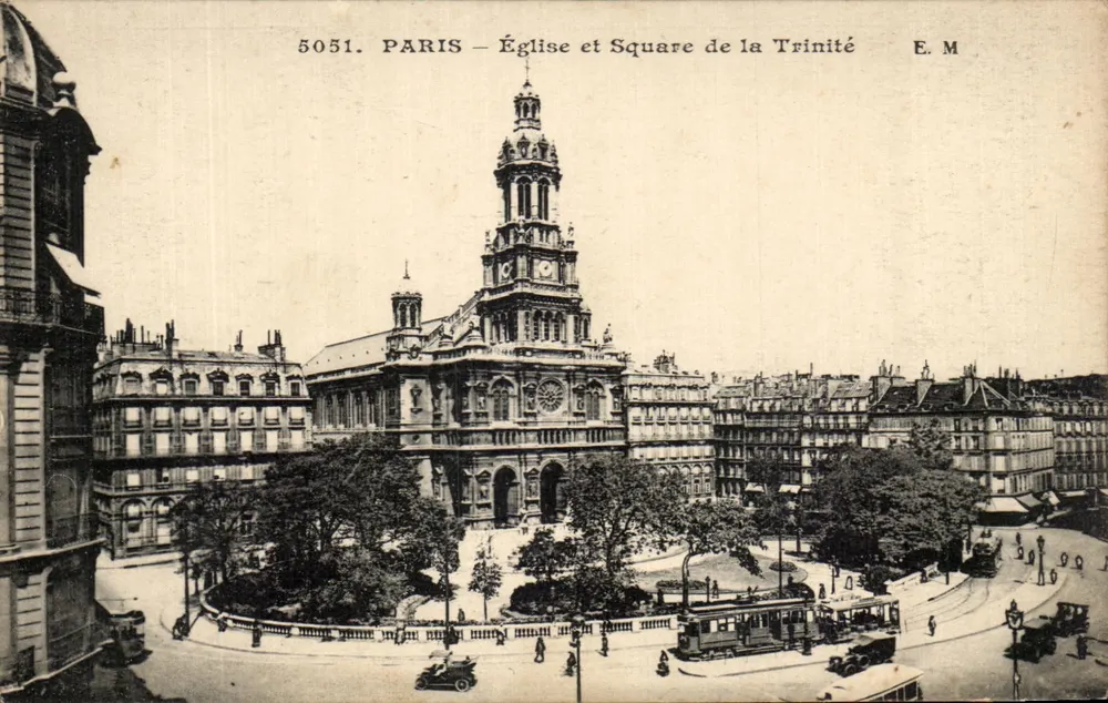 Paris — Igreja e Praça da Trindade — E. M. n° 5051 - Frente