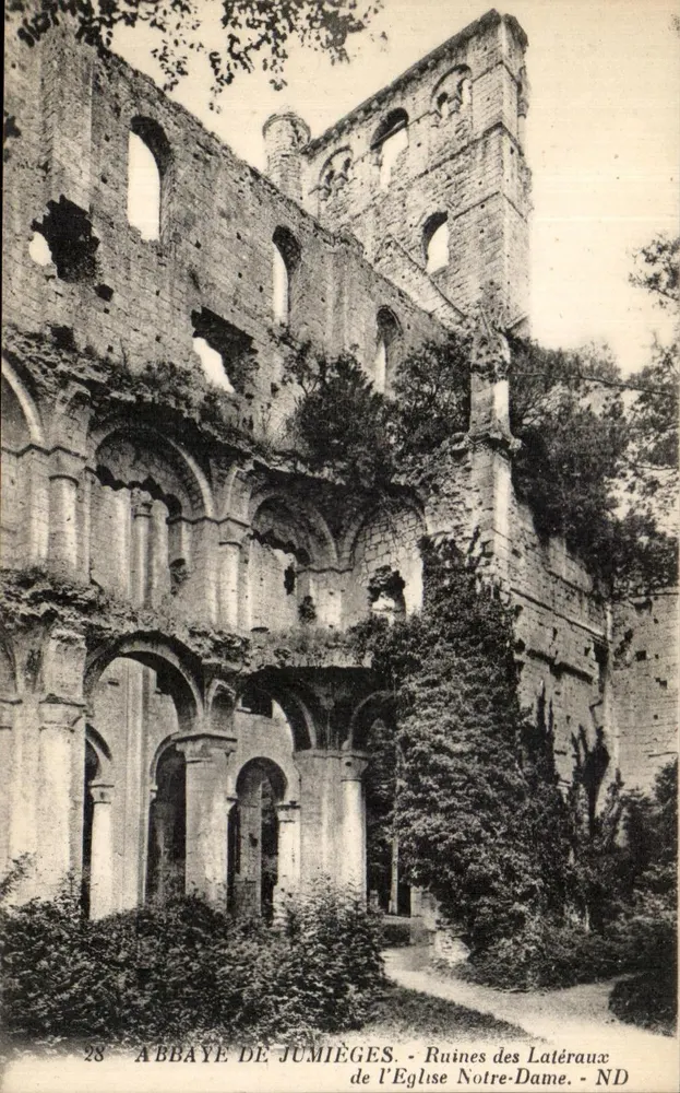 Abtei von Jumièges — Ruinen der Lateralen der Kirche Notre-Dame — Verlag: Imp. Litzellier, Paris - Vorderseite