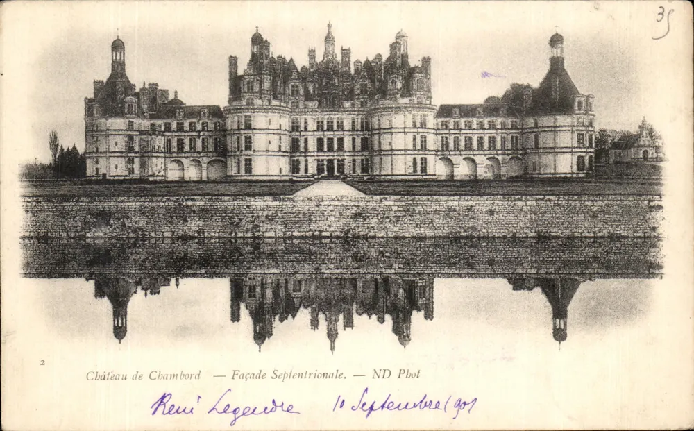 Schloss Chambord — Nordfassade — ND Pbot - Vorderseite