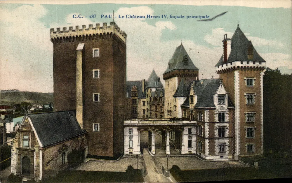 Pau - Schloss Henri IV, Hauptfassade — C.C. - 187 - Vorderseite