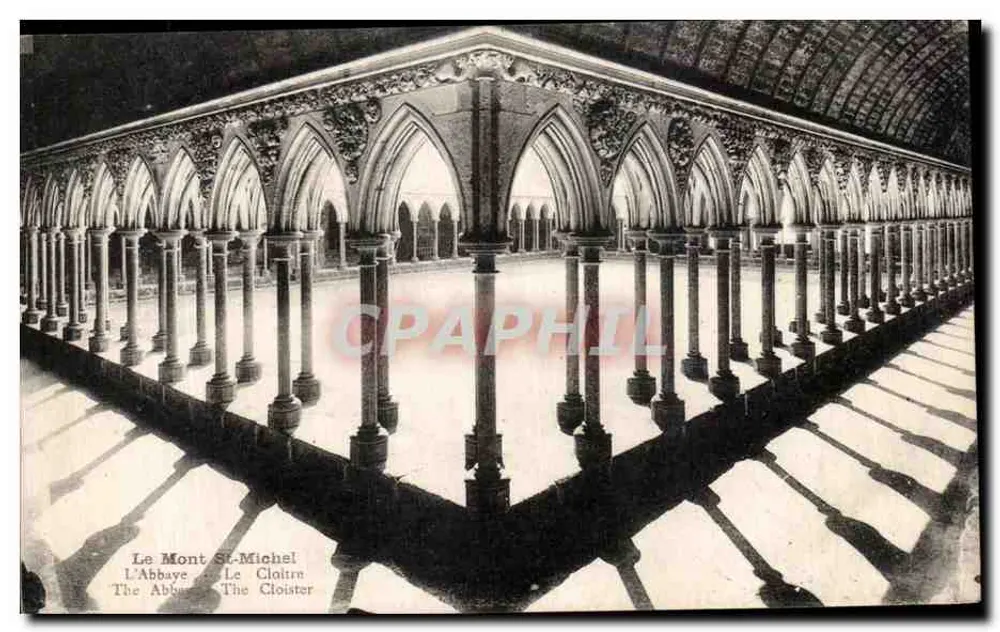 Monte Saint-Michel — A Abadia, O Claustro - Frente