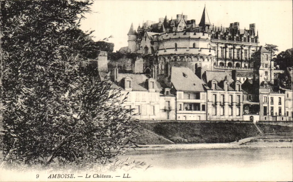 Amboise — O Castelo — LL. — N°9 - Frente