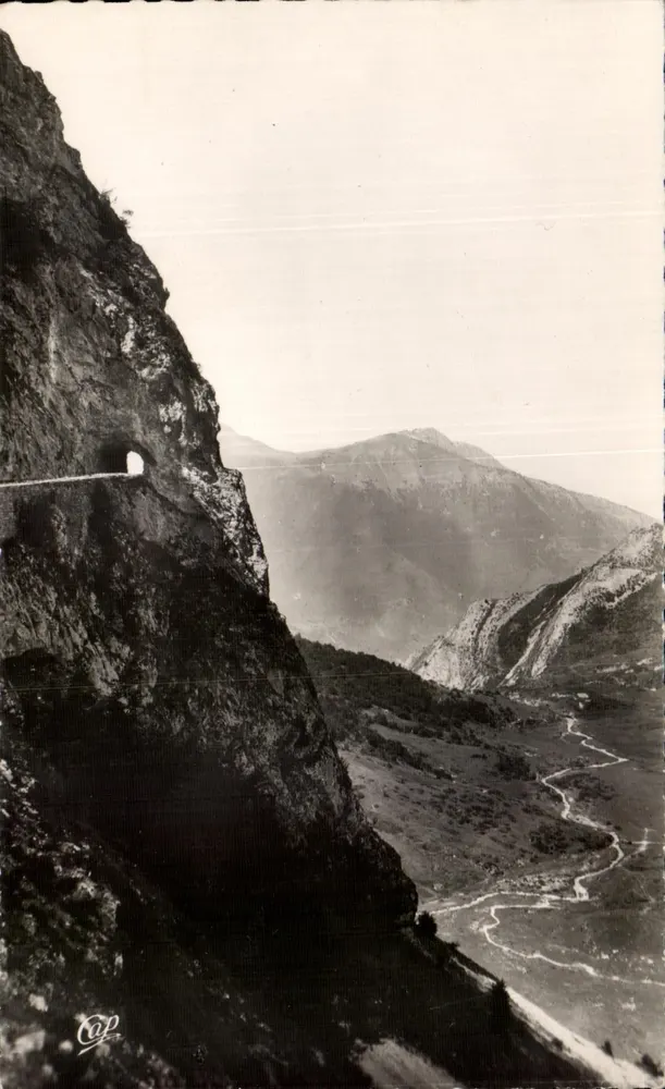 Col d'Aubisque und die Schlucht — Um Argelès — C.A.P. Réal-Photo, Lourdes - Vorderseite