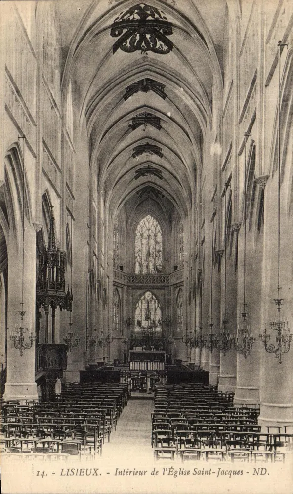 Lisieux — Interno della Chiesa di San Giacomo - ND. — Editore: Lévy et Neurdein, Parigi - Recto