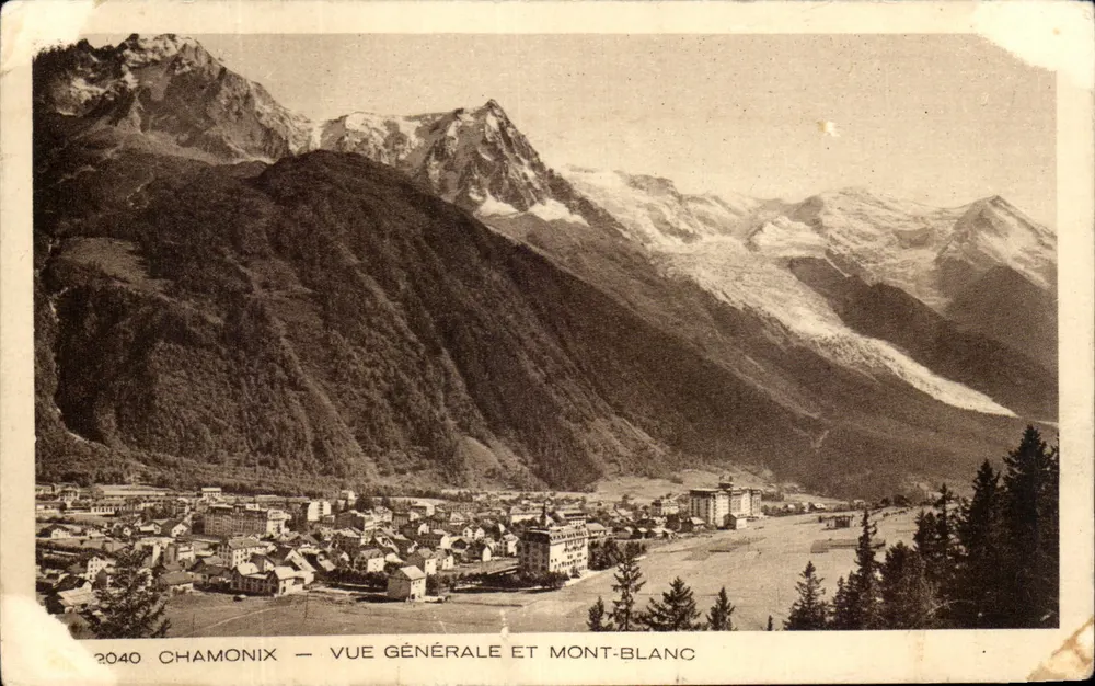 Chamonix — Vue générale et Mont-Blanc — éditeur Braun & Cie, n° 2040 - Voorkant