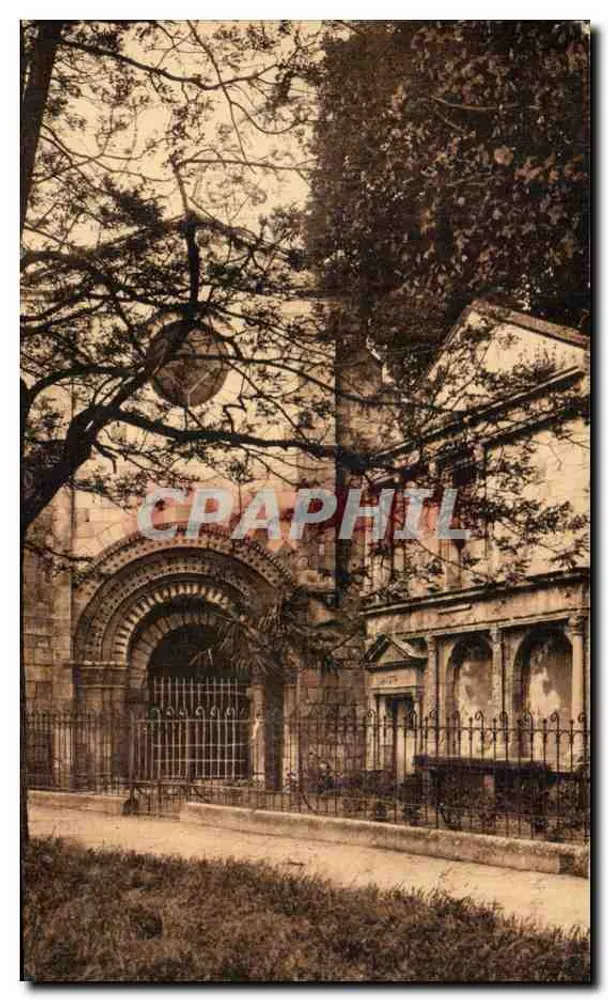Pons — Capela de São Gil, da época romana — Edições artísticas Raymond Bergéau, La Rochelle - Frente