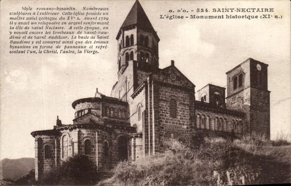 Saint-Nectaire — A Igreja - Monumento Histórico (século XI) — J. Gontefangeas, editor, Omergues (P.-de-D.) - Frente