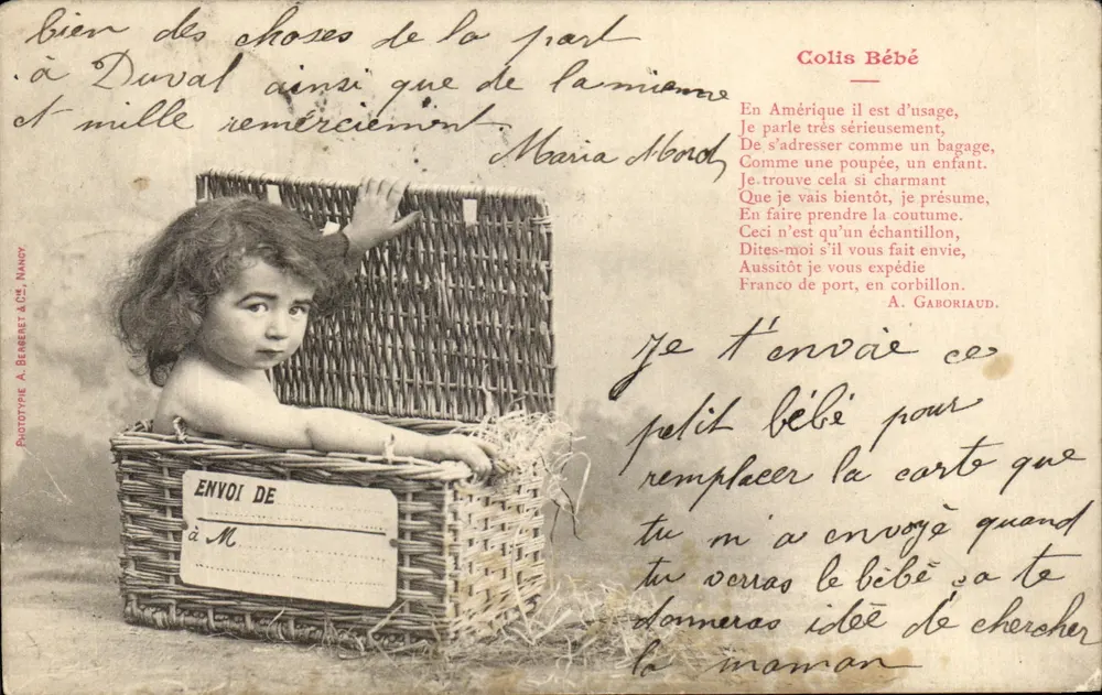 Kleines Baby in einem Korb — Baby-Paket — Phototype A. Berenet & Cie, Nancy - Vorderseite