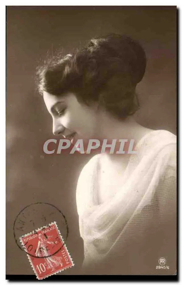 Junge Frau im Halbfigur-Porträt — Portrait — Verlag PR, Nr. 2840/6 - Vorderseite