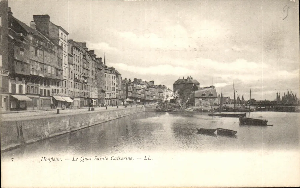 Honfleur — O Quai Sainte Catherine — LL. — Lérie - Frente