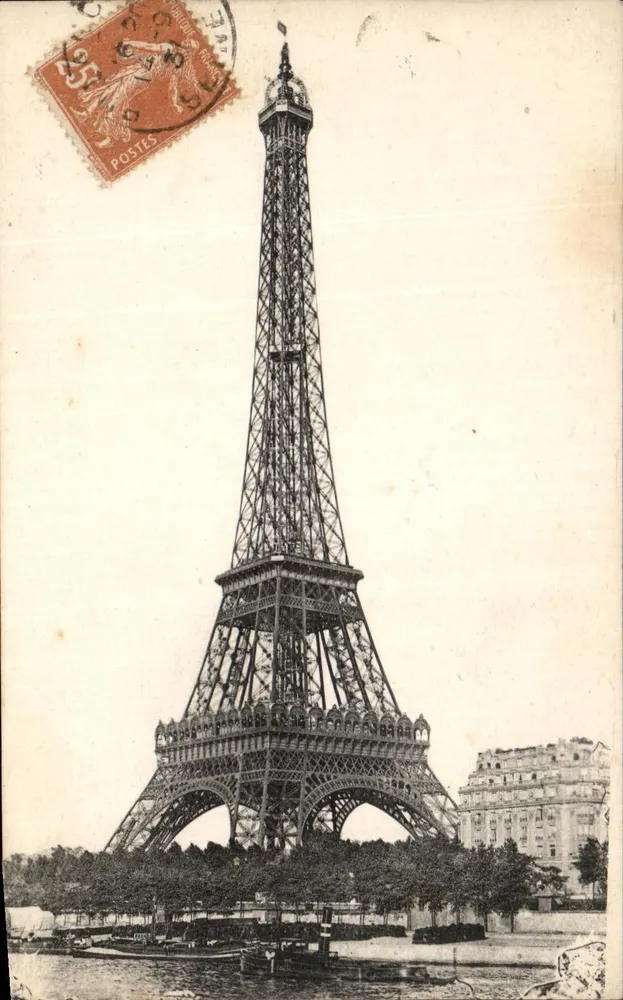 A Torre Eiffel — Paris — Anciens Établissements Malcut - Frente