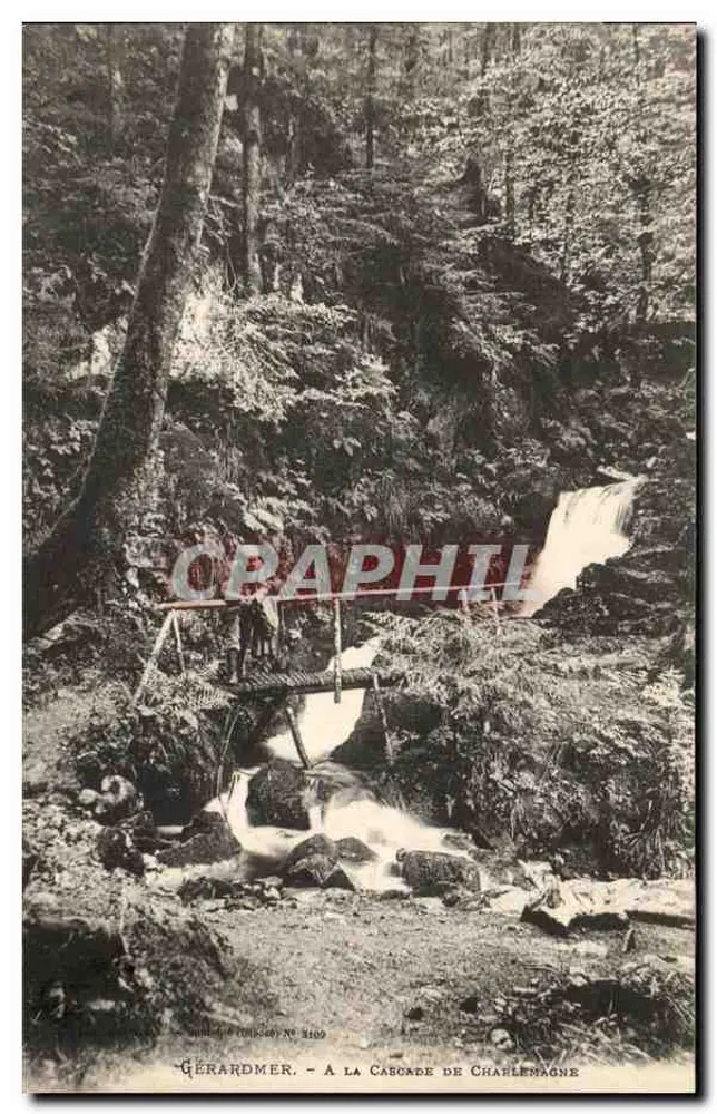 Gérardmer — Na Cascata de Châtelagné — Editora: Gérardmer, n° 1100 - Frente