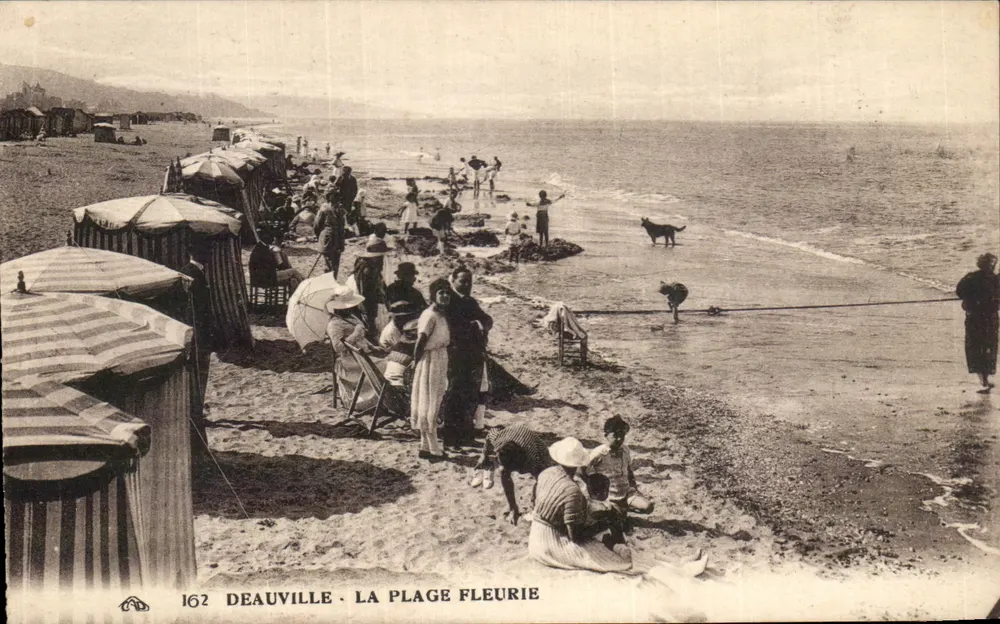 Deauville - A Praia Florida — editor anônimo, n° de série 162 - Frente