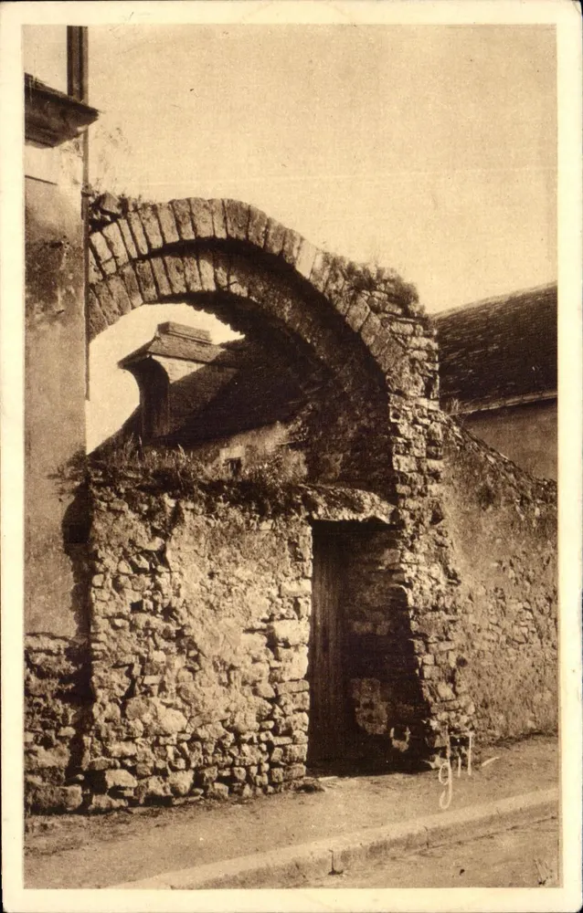 Solesmes (Sarthe) — Le vieux portail — éditions artistiques Guérin (ou littérifide) - Frente