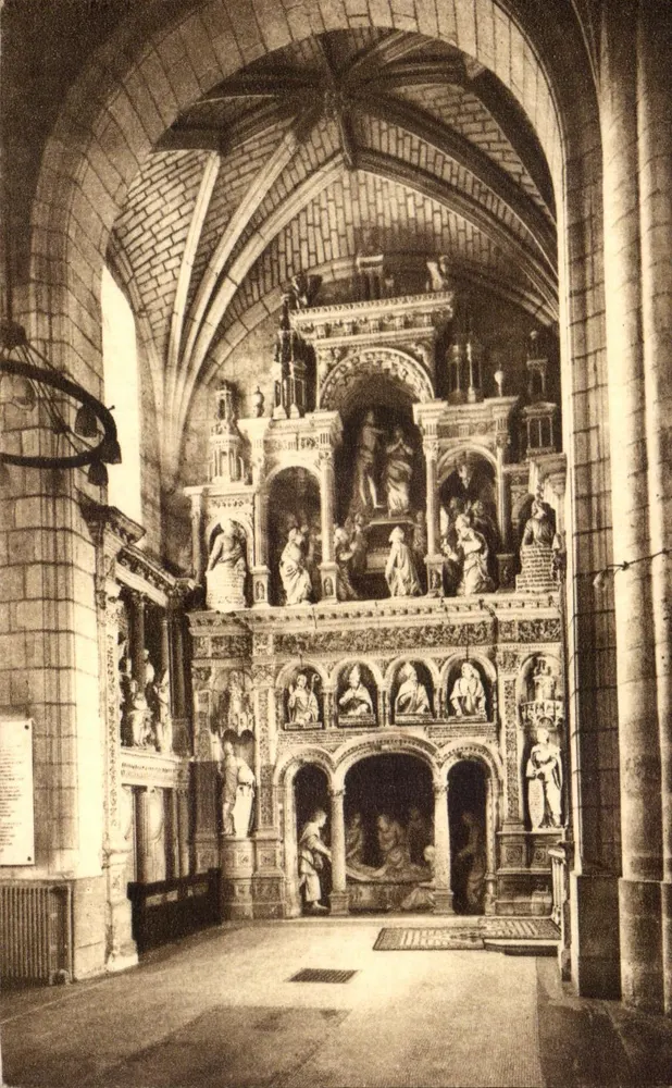 Die Kapelle Notre-Dame — Linker Transept — Die Heiligen von Solesmes (1553) - Vorderseite