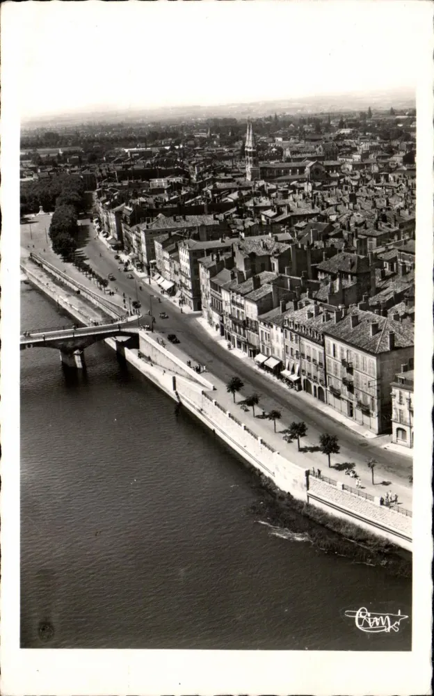 Mâcon (S.-et-L.) — Vista aérea dos Quais — Editor: Projet Aérien Mâcon - Frente