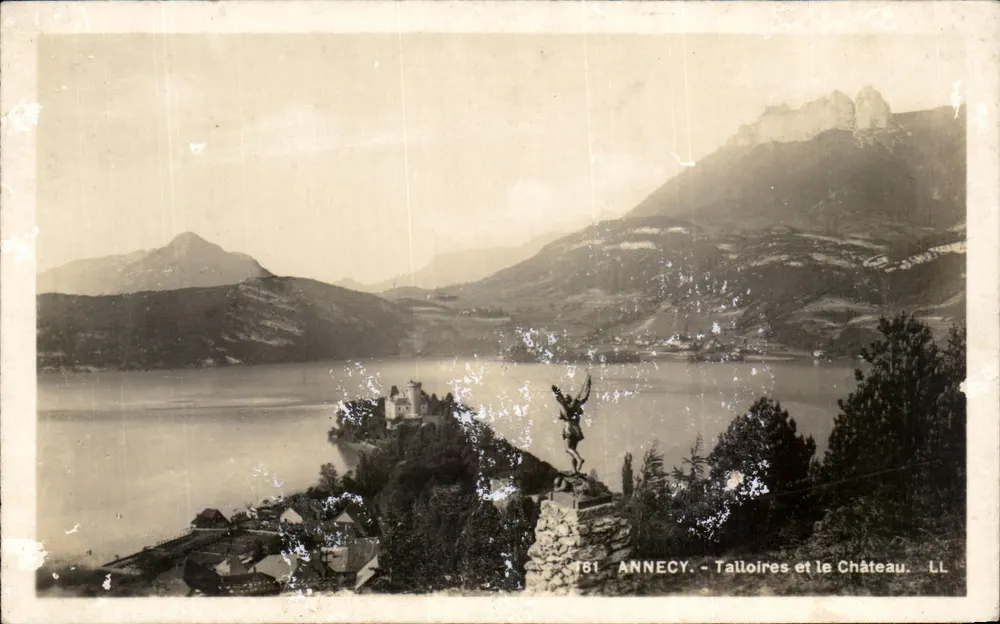 ANNECY - Talloires et le Château — vue panoramique avec statue au premier plan, éditeur LL, n° 161 - Vorderseite