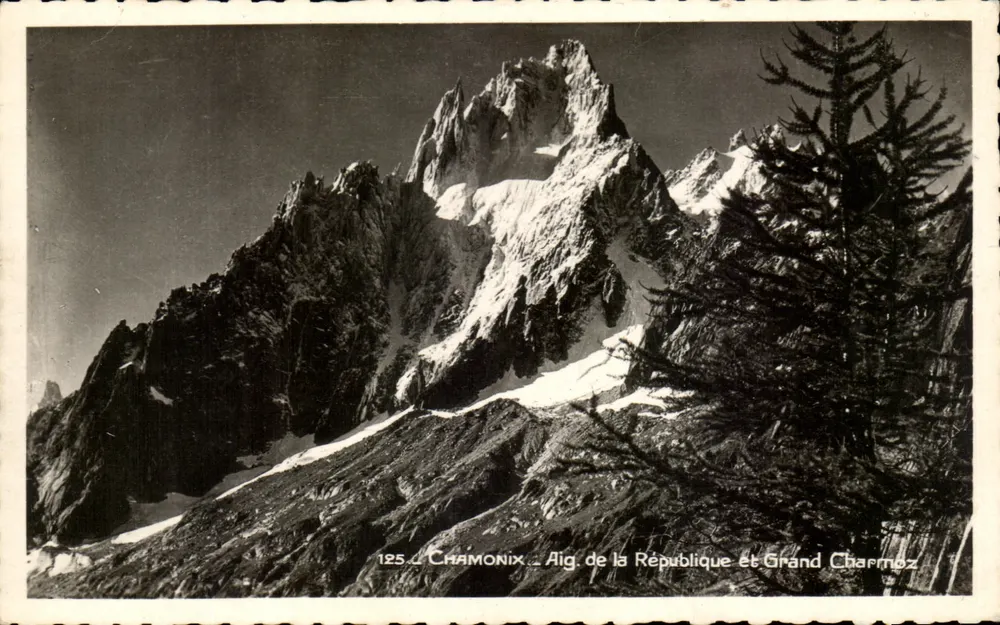 Chamonix — Aig. da República e Grand Charmoz — Sociedade Gráfica Neuchâtel, n°125 - Frente