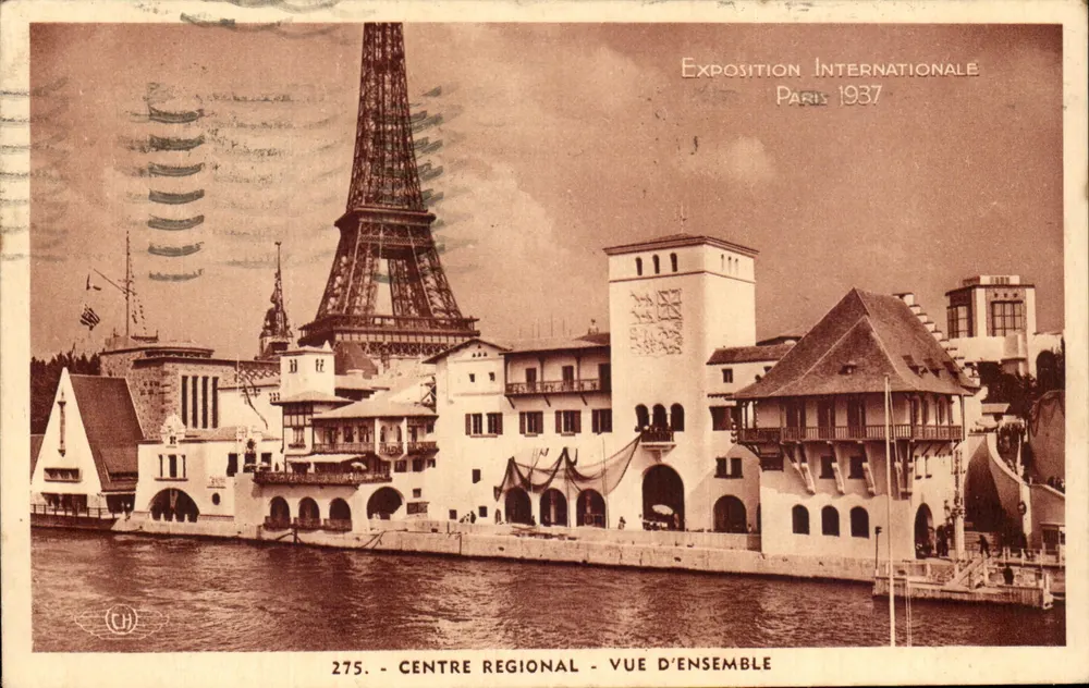 Internationale Ausstellung Paris 1937 — Regionalzentrum — Gesamtansicht — H. CHIPAUD, Nr. 275 - Vorderseite