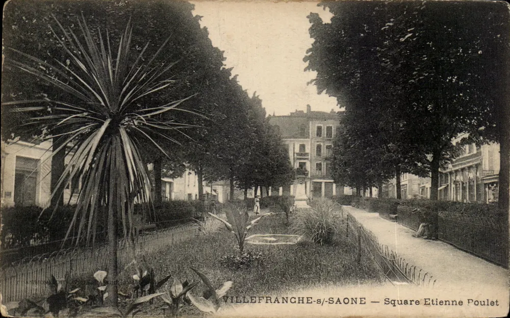 VILLEFRANCHE-S-SAONE — Square Étienne Poulet — éditeur anonyme - Recto