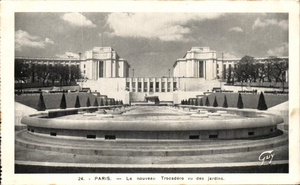 Paris — Der neue Trocadéro aus den Gärten gesehen — Guy - Vorderseite