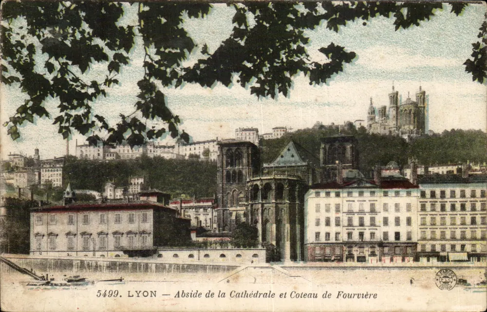 LYON — Apse der Kathedrale und Fourvière-Hügel — Verlag: Paris, n° 5499 - Vorderseite