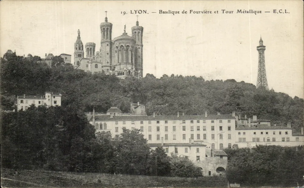 LYON — Basilika Fourvière und Metallturm — E.C.L. - Vorderseite