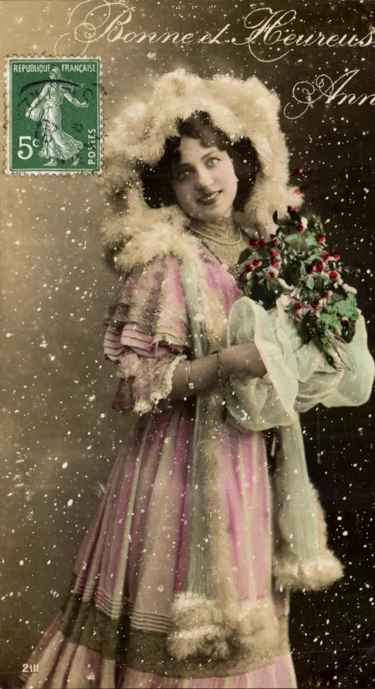 Frau in rosa Kleid und Pelzmantel — Schneescene — anonymer Verleger, Nr. 2111 - Vorderseite
