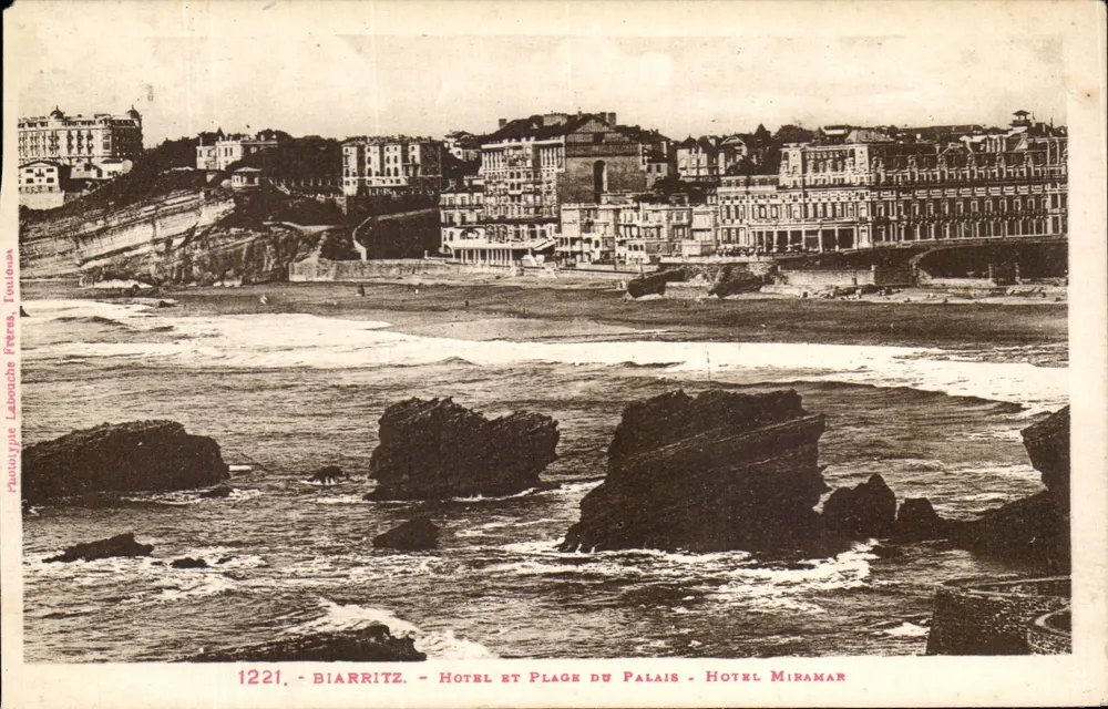 Biarritz — Hotel und Strände des Palais — Hotel Miramar — Phototypie Laboche Frères, Toulouse, n°1221 - Vorderseite