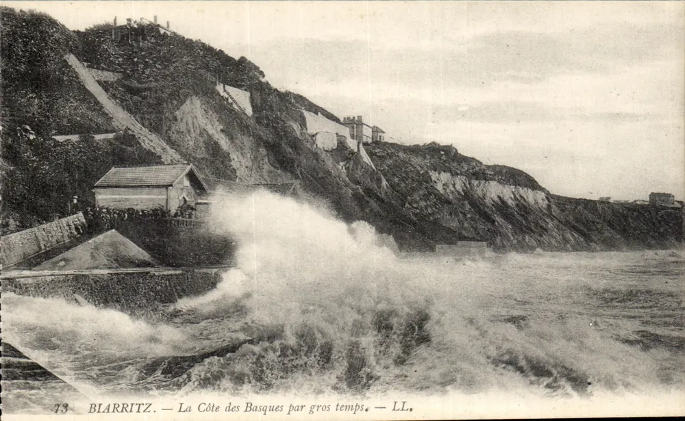 Biarritz — A Costa dos Bascos em tempo ruim — LL. - Frente