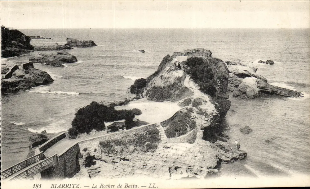 Biarritz — Le Rocher de Basta — LL. — N° 181 - Frente