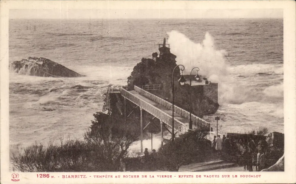 Biarritz - Sturm am Felsen der Jungfrau - Effekte von Wellen auf dem Boucalot — Phototypie Labouche - N°1286 - Vorderseite