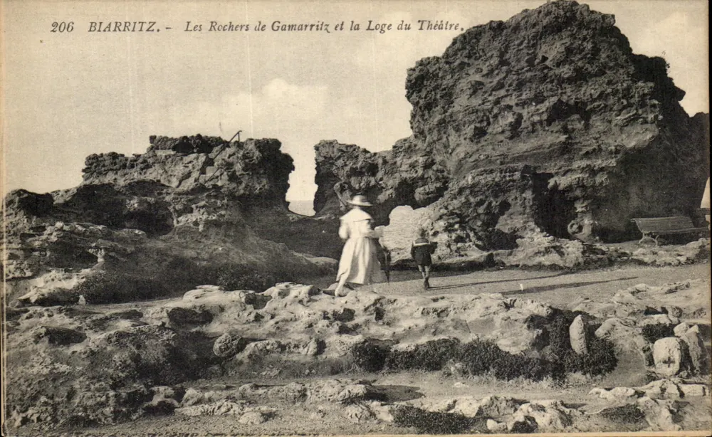 Biarritz — Die Rochers de Gamarritz und die Loge des Theaters — Lévy Fils et Cie, Paris-Viramilles, n°206 - Vorderseite