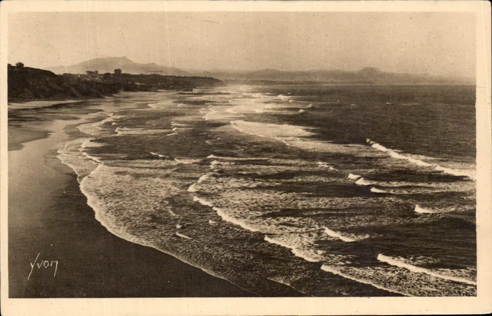 Biarritz (Basses-Pyrénées) — Das Meer an der Basque-Küste — Éditions d'Art YVO, Paris - Vorderseite
