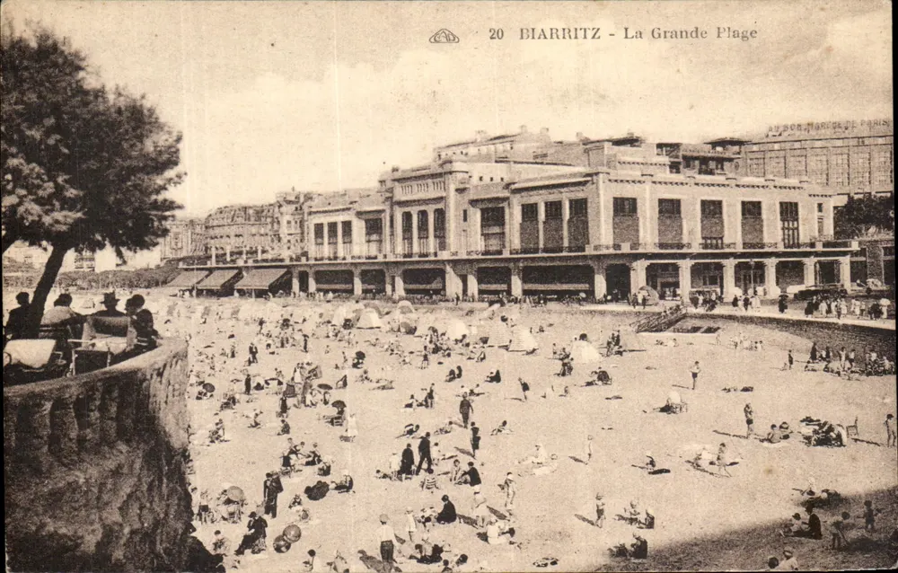 Biarritz - A Grande Praia — editor: Au Bon Marché de Paris, n° 20 - Frente