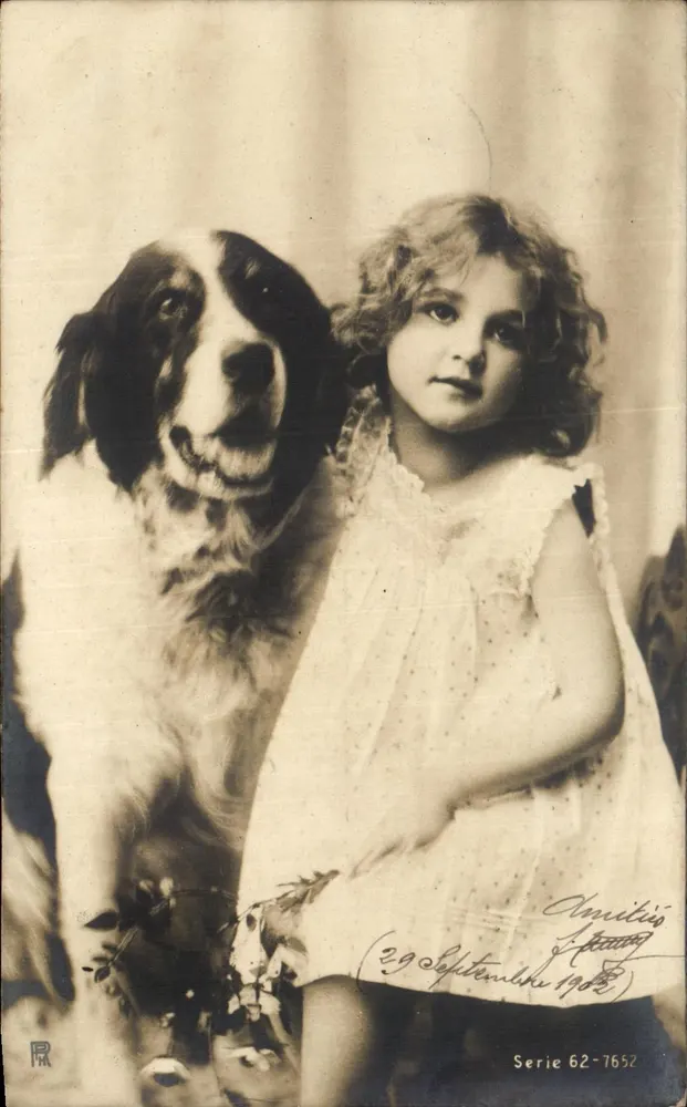 Mädchen und Hund — Foto-Studio — Verlag R. P. (Serie 62-7652) - Vorderseite