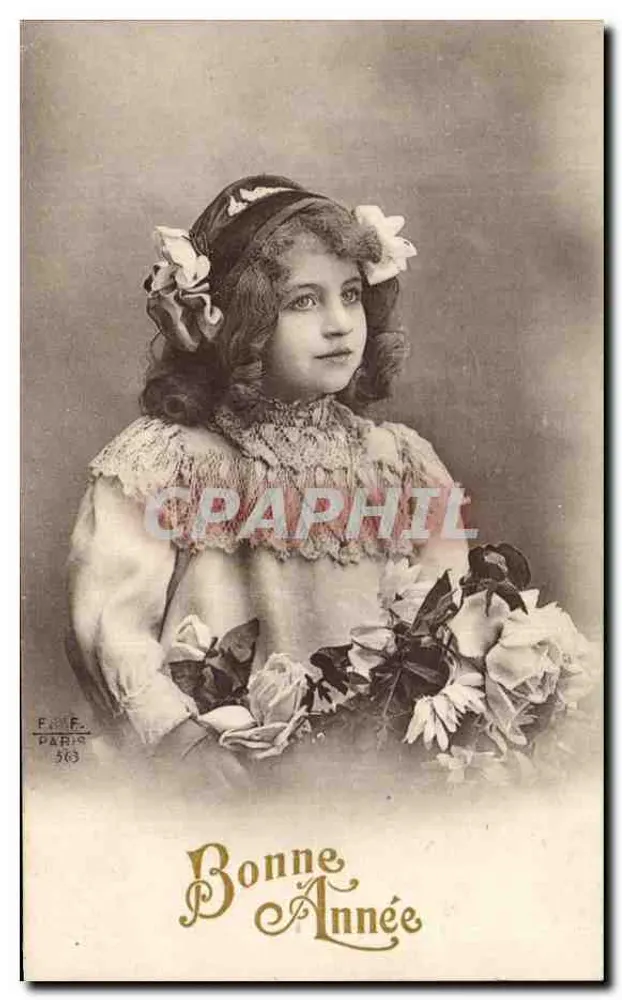 Menina segurando um buquê — Boa Ano — F. E. PARIS 563 - Frente