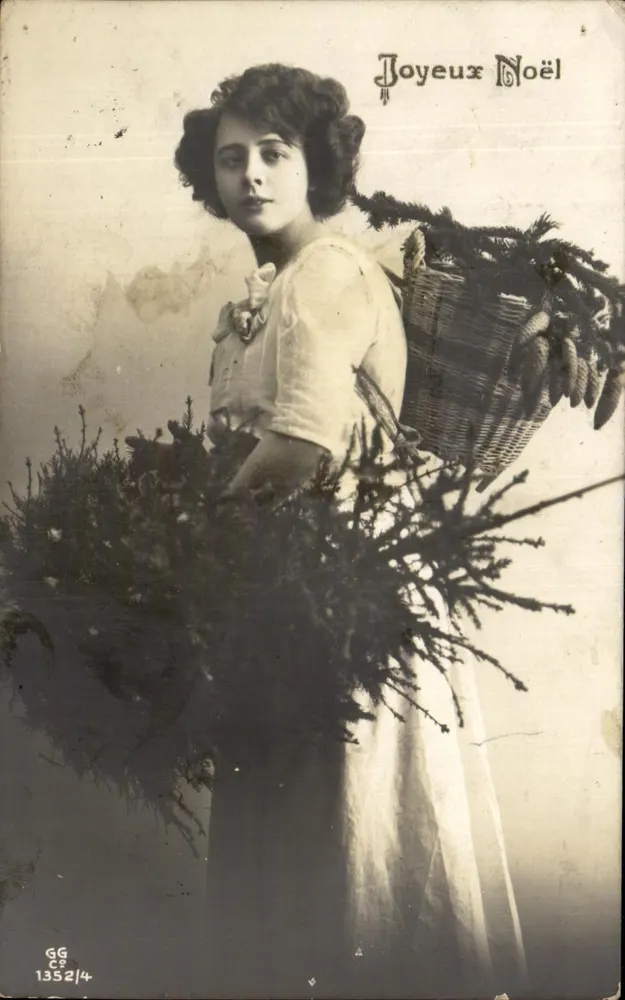 Junge Frau mit Weihnachtsbäumen — Frohe Weihnachten — GG 1352/4 - Vorderseite