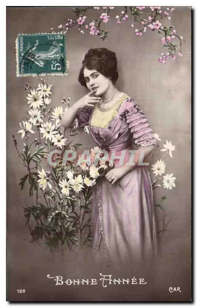 Frau in einem rosa Kleid unter Blumen — Frohe Neujahr — CAR, n°120 - Vorderseite