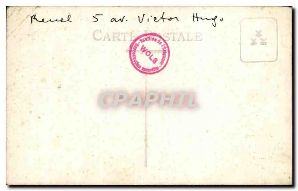 Statue einer Frau in einem langen Kleid — Verlag Carte Postale WOLS - Rückseite