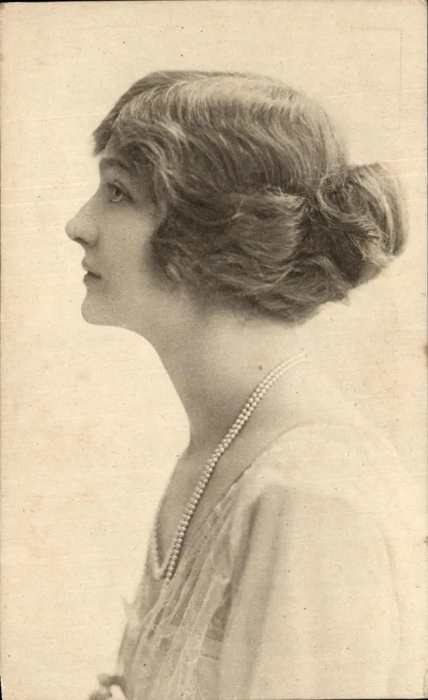 Porträt einer Frau — Profil — C.W. Faulkner & Co. Ltd. Serie 1621 - Vorderseite