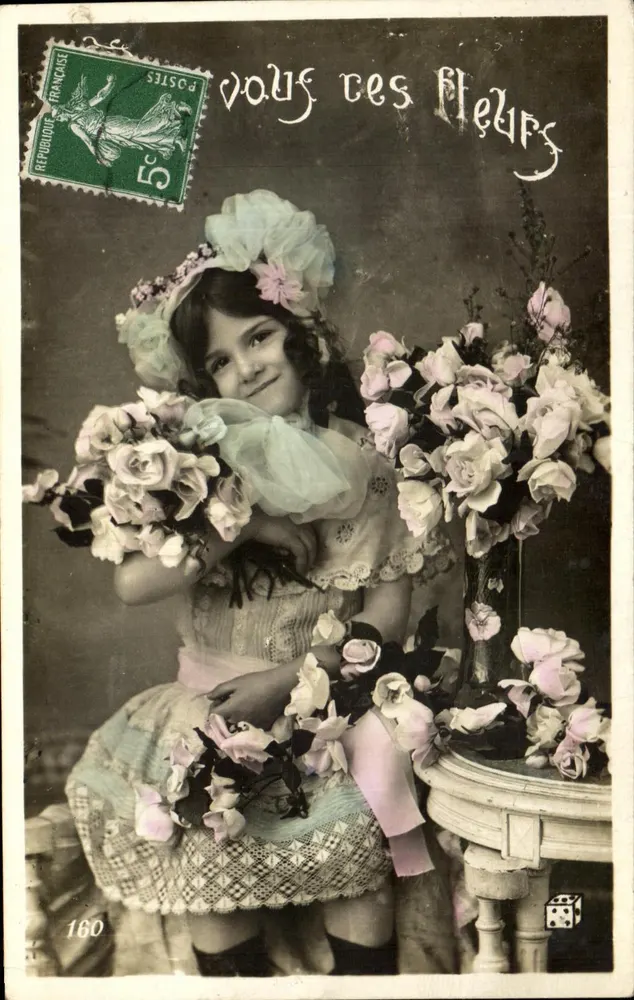 Mädchen mit Rosenstrauß — 'Möchten Sie diese Blumen?' — Unbekannter Verlag, Nr. 160 - Vorderseite