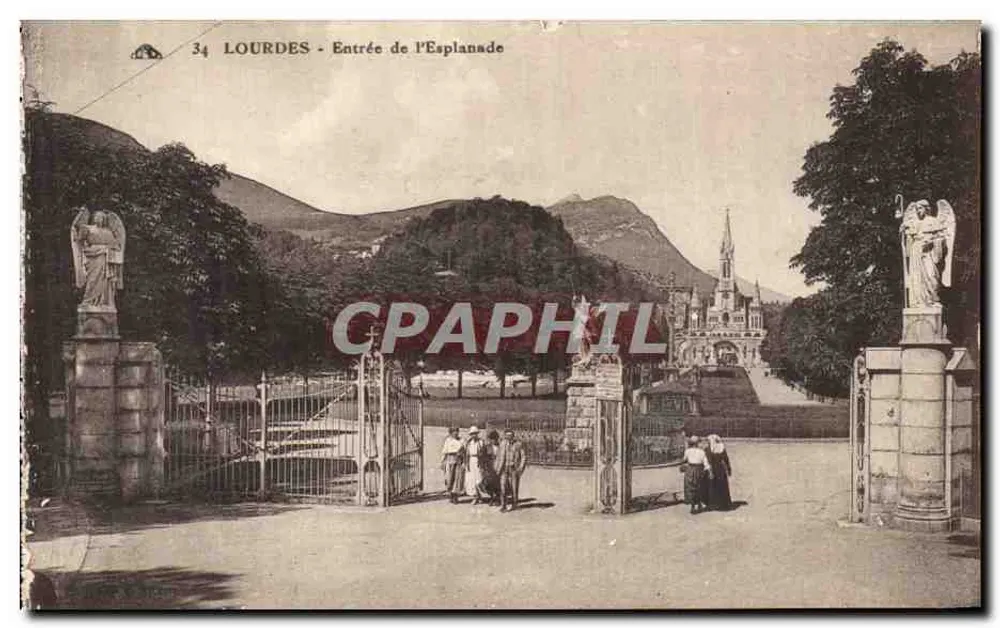 Lourdes - Entrada da Esplanada — editor C. A. S. dos Artes Fotográficas, Strasbourg, n° 34 - Frente