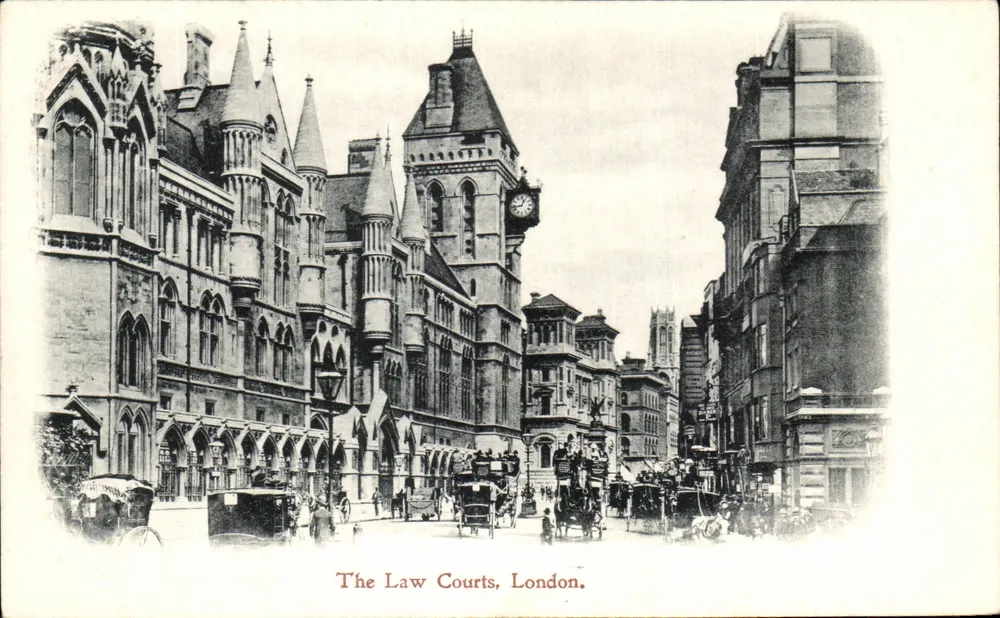 Os Tribunais de Justiça, Londres — vista do edifício e da rua — cartão postal britânico - Frente